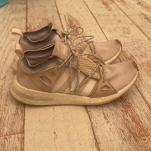 die marke mit den 3 streifen adidas